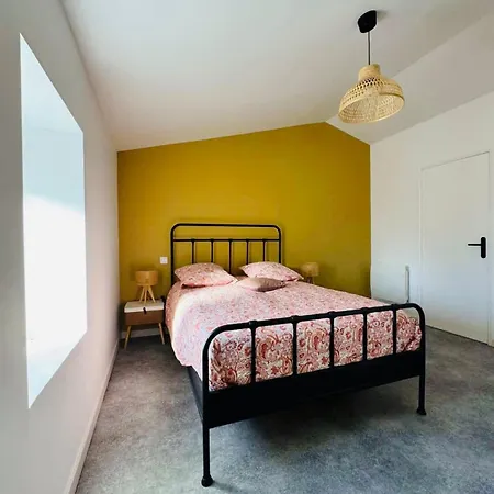 Bella & Mouilleron-le-Captif